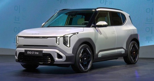 EV2 prinaša najboljše iz Kie v razred B-SUV